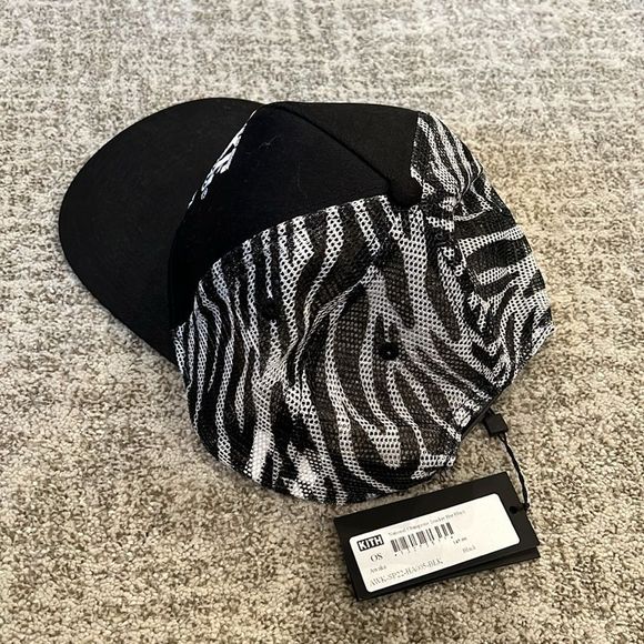 KITH AWAKE NATIONAL CHAMPIONS TRUCKER HAT, New with Tag - Picture 3 of 5